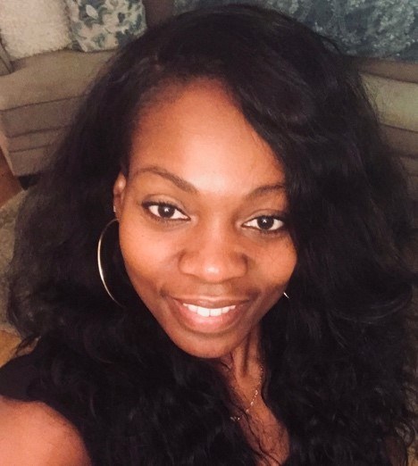 Roschelle Wright Pic.jpg