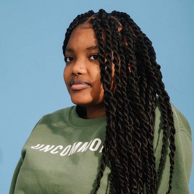 Tiandra Thompson
