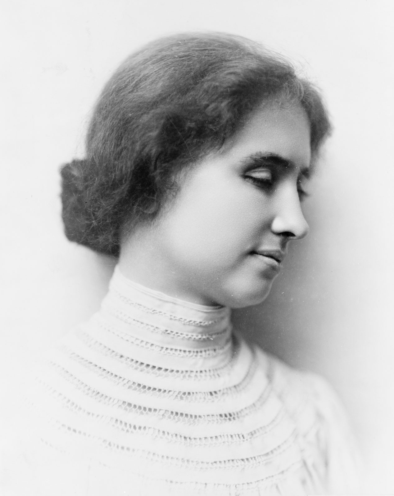 Helen Adams Keller