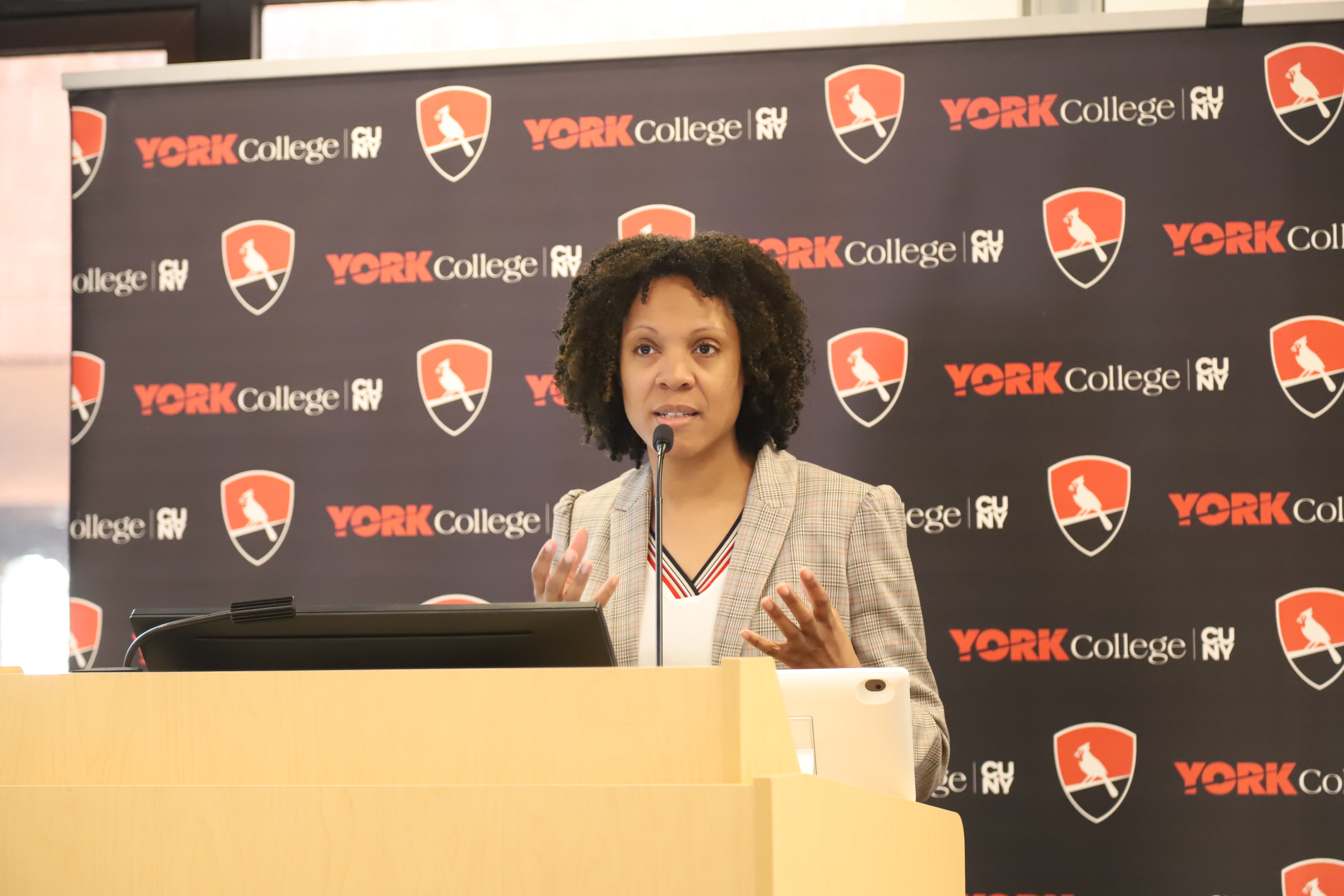 Dr. Virginia Thompson, presenting at the 2023 Assessment Celebration Event