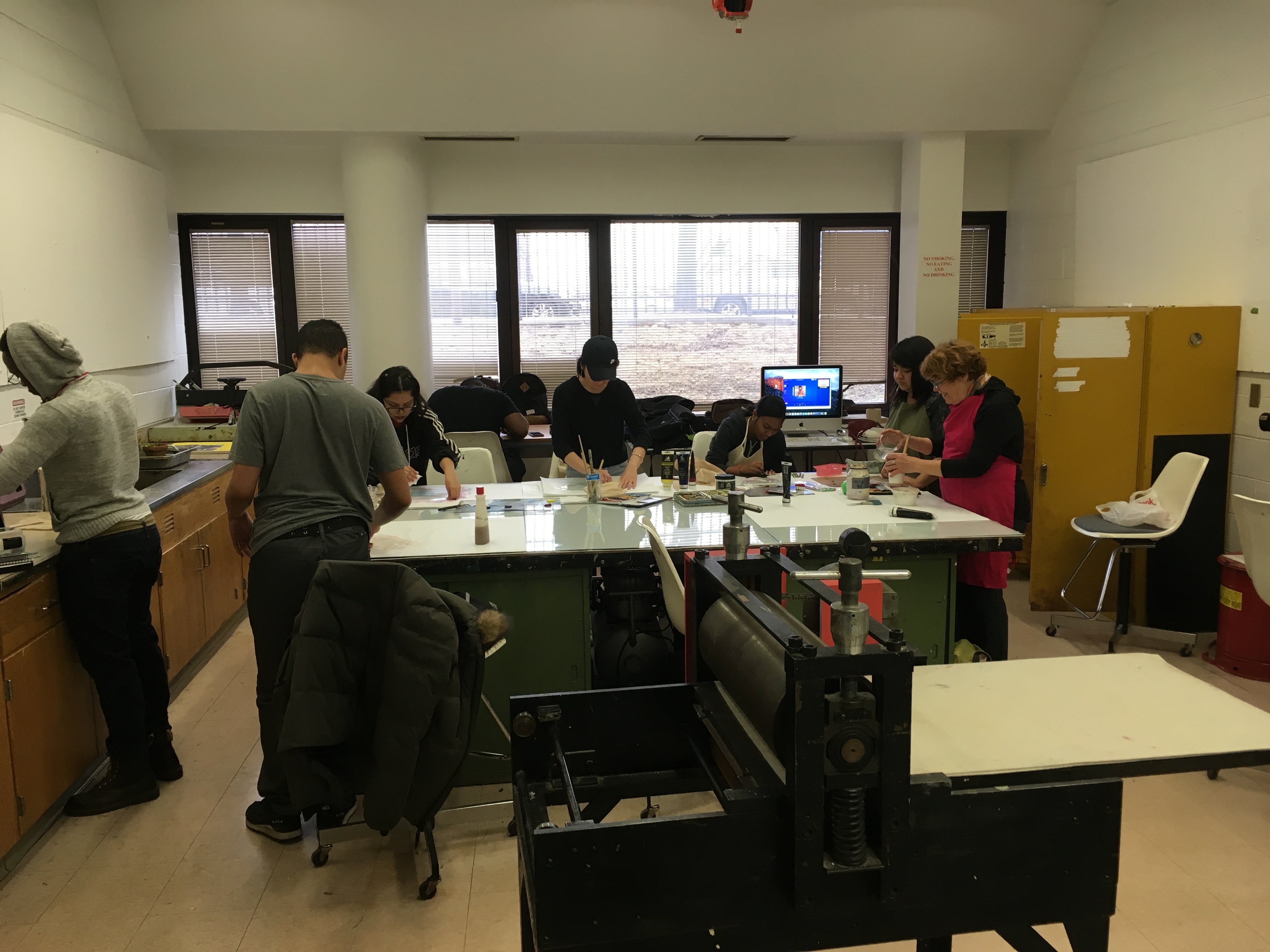An image of the York College printmaking studio.